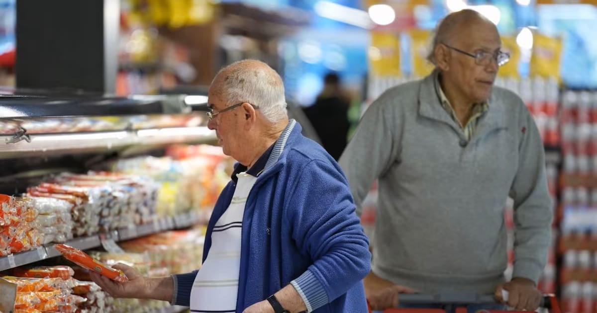 Supermercados y bancos se preparan para octubre con rebajas y reintegros sobre los haberes de ANSES