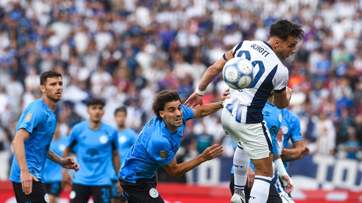 El Pirata se llevó el clásico en una olla a presión y con un gol de refresco