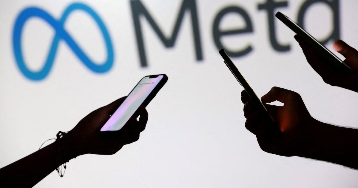 Meta AI ahora deja espiar los temas que consultan los adolescentes: cómo activarlo y qué se ve