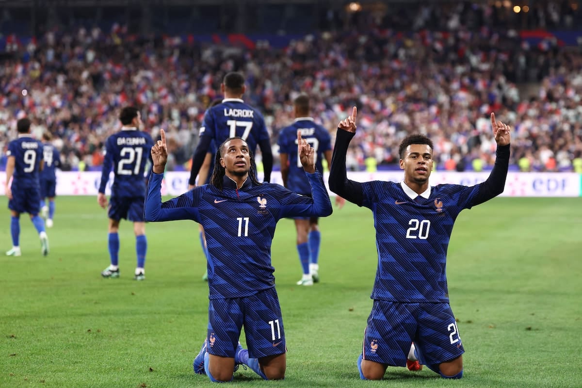 Francia la pasó mal, se acordó tarde y goleó: la Azzurra, de yapa, se acomodó segundo