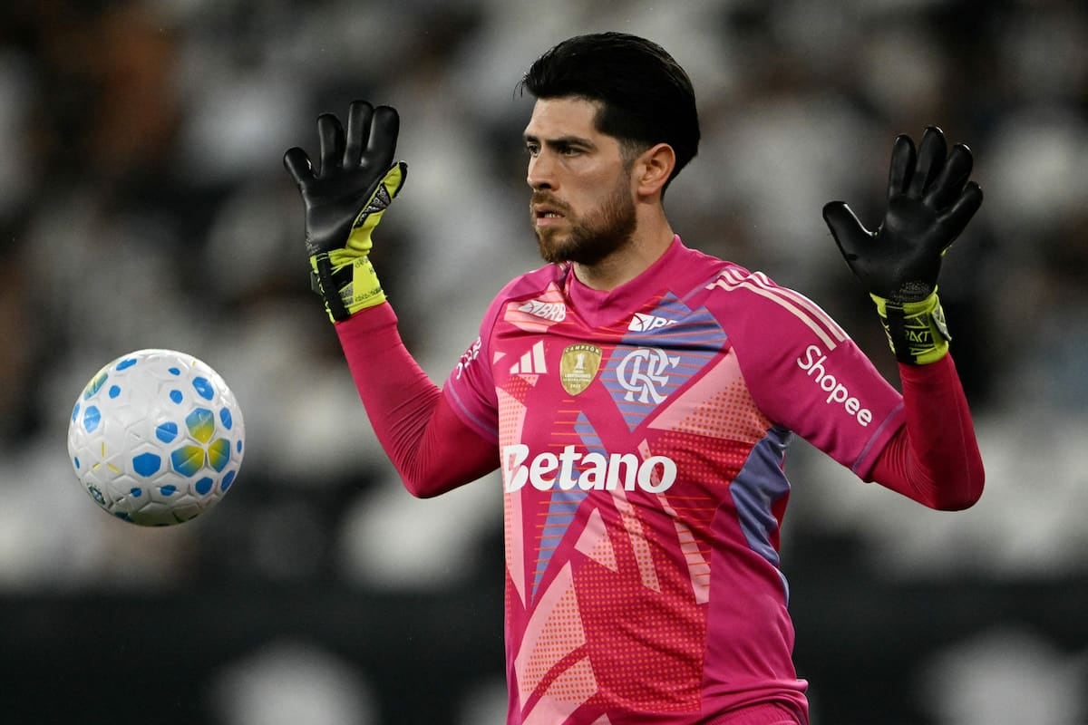 Rossi la vio pasar: de villano a observaciones y al debate que se le viene a Flamengo