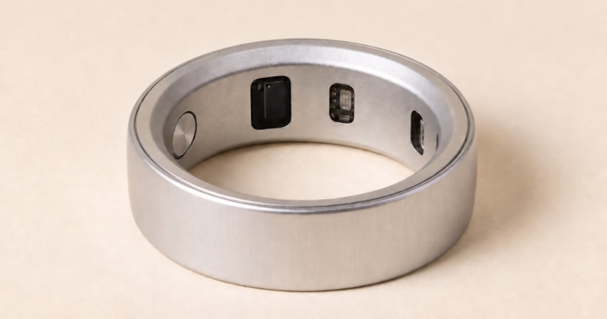 Un anillo con cinco cerebros a un click: el atajo de 99 dólares para hablar con la inteligencia artificial