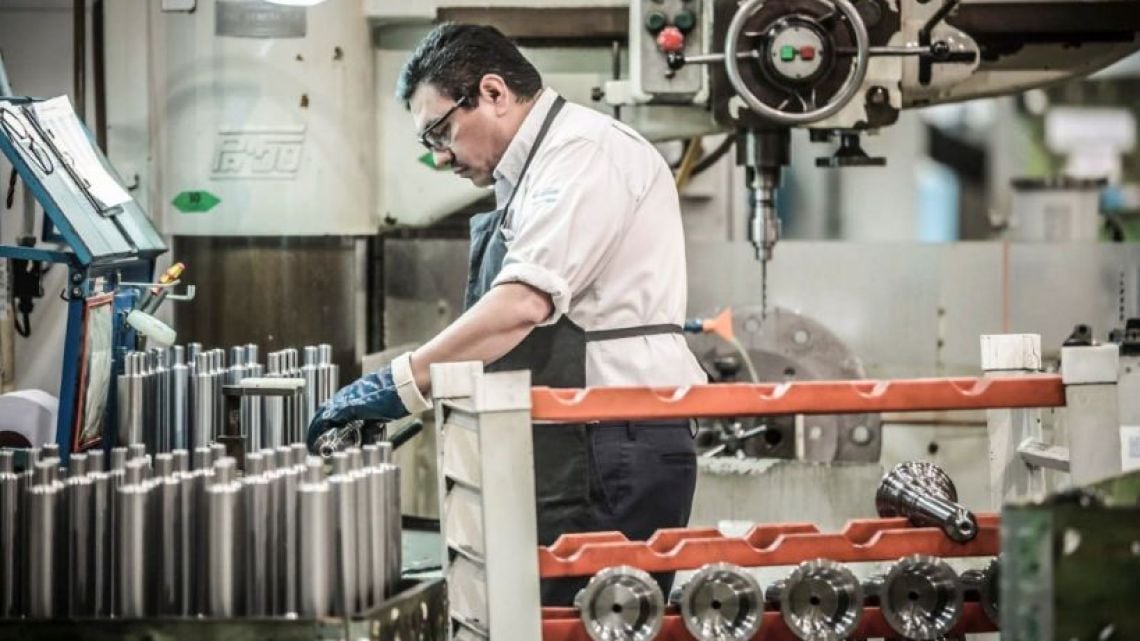 La fábrica se vacía: 66 mil puestos industriales menos en apenas dos años
