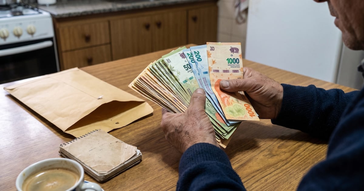 El kilo verde del crédito: cuatro millones novecientos mil pesos de deuda por persona y un cuarto de los deudores ya no paga