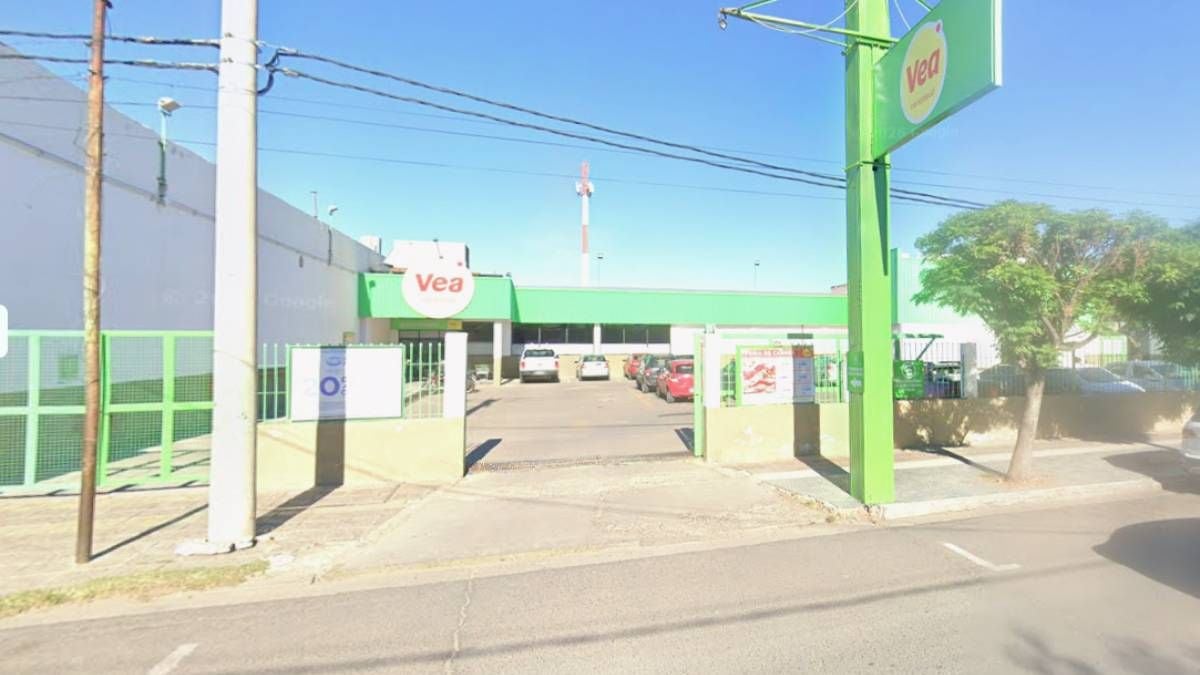 Un candado, un súper y una multa millonaria: la Justicia le dio la espalda al estacionamiento que miraba para otro lado