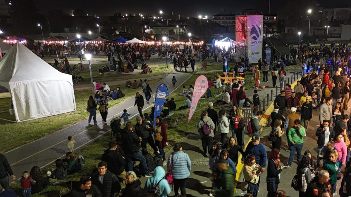 Más de 170 emprendedores se instalan en el Jaime de Nevares para celebrar a las mamás a cielo abierto