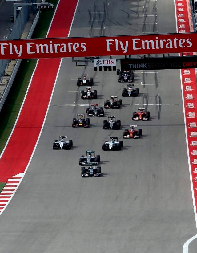 Verstappen se dio el gusto en Austin y Colapinto se quedó con la transmisión rota